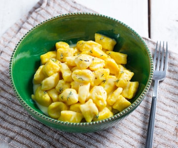 Gnocchi à la ricotta et curcuma