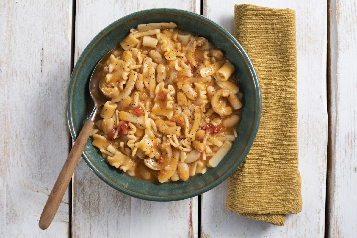 Pâtes et haricots à la napolitaine