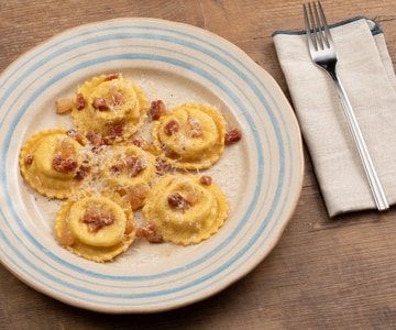 Raviolis cacio et poivre