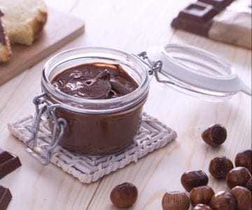 Pâte à tartiner aux noisettes et au chocolat