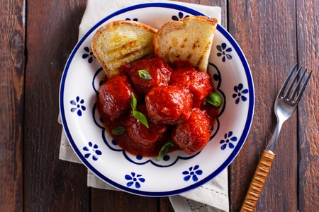 Boulettes de viande à la sauce de grand-mère