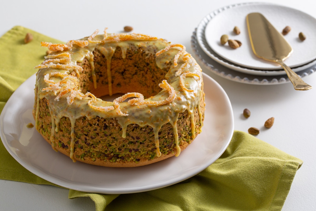 Gâteau à l'orange et aux pistaches