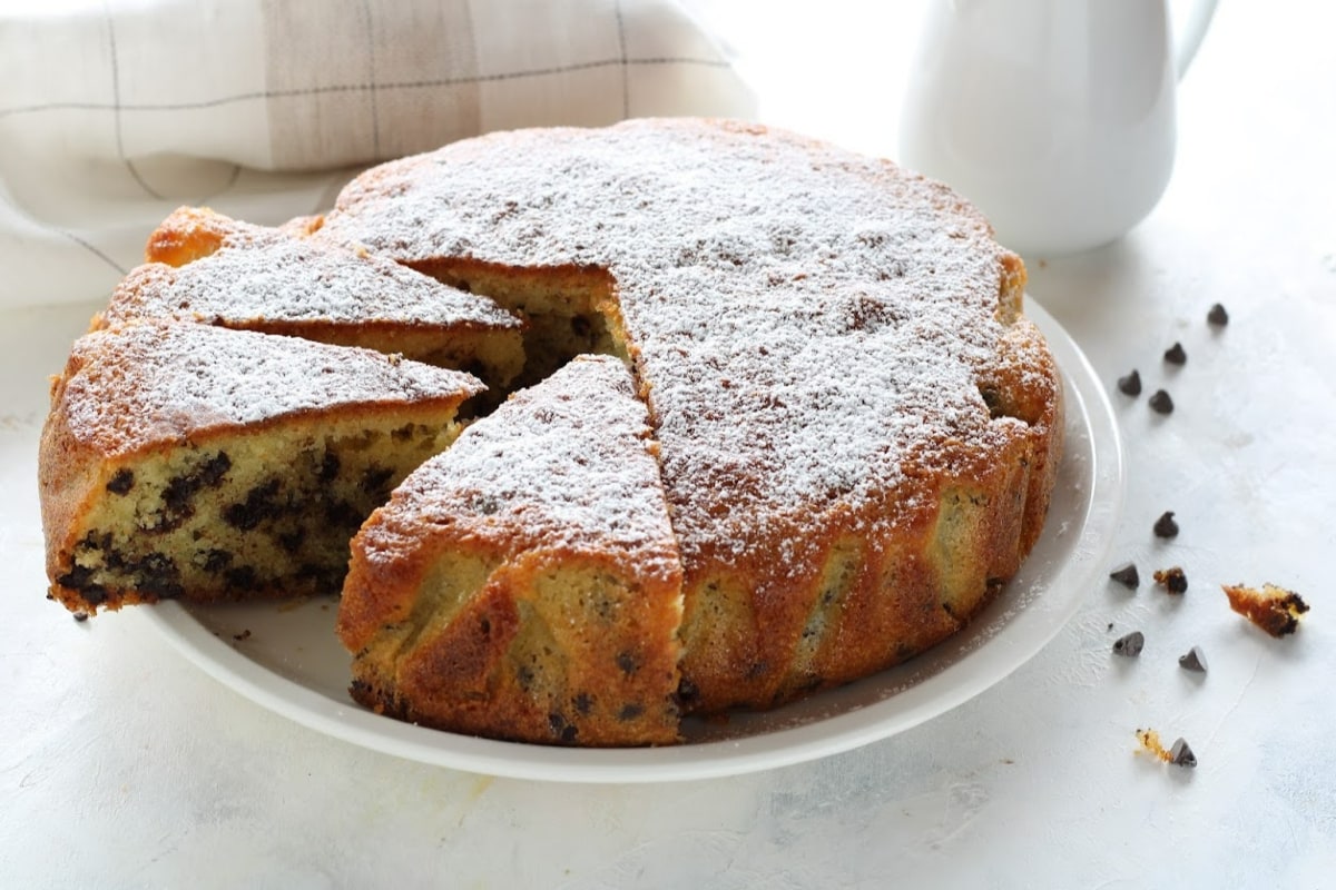 Gâteau au yaourt avec pépites de chocolat