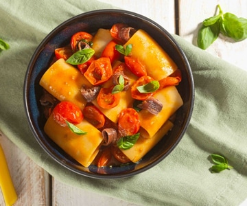 Paccheri aux anchois et tomates cerises