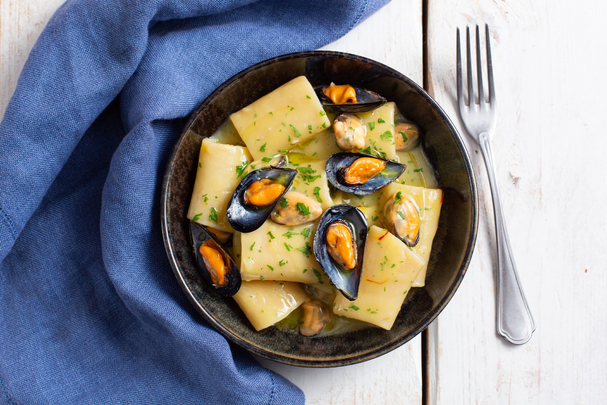 Paccheri à la crème de pommes de terre et moules