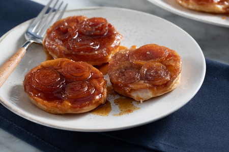 Mini tarte tatin aux petits oignons
