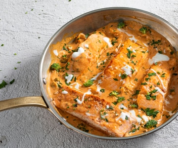 Saumon au curry et lait de coco