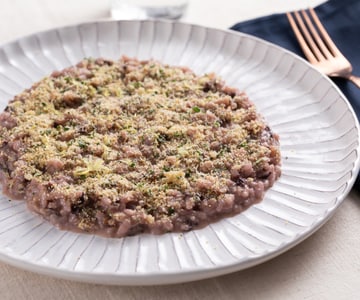 Risotto avec radicchio, beurre d'anchois et chapelure aromatique