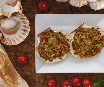Coquilles Saint-Jacques gratinées à la provençale