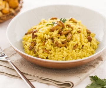 Risotto jaune aux girolles