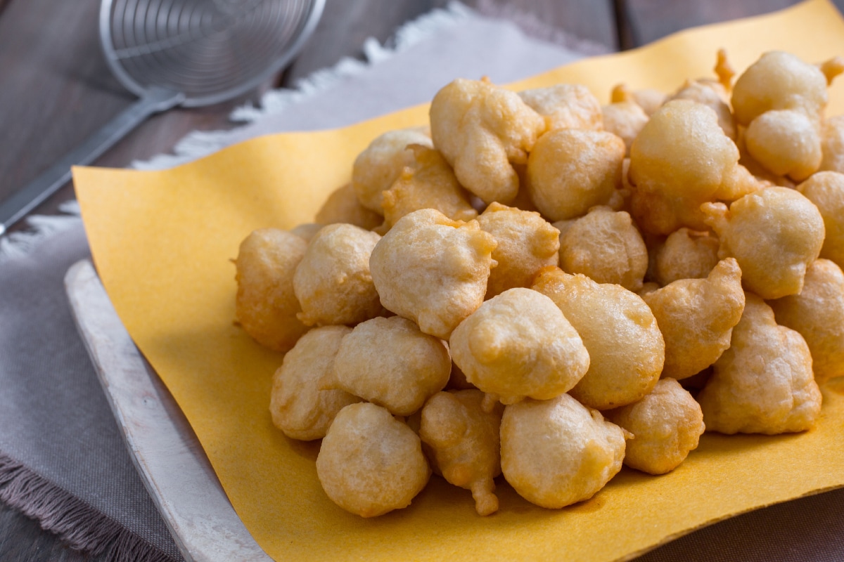 Pettole