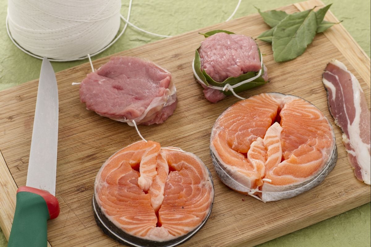 Comment réaliser des médaillons de viande et de poisson