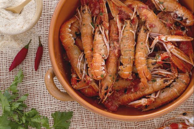Scampi à la busara - Recettes italiennes par GialloZafferano
