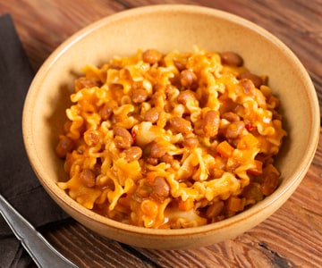 Pâtes et haricots en conserve