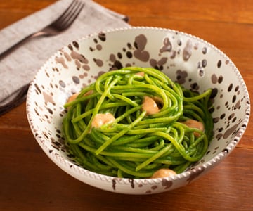 Spaghetti à la crème de pousses de brocoli, nduja et stracciatella