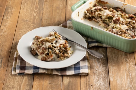 Cannelloni farcis de ragoût d'artichauts et saucisse