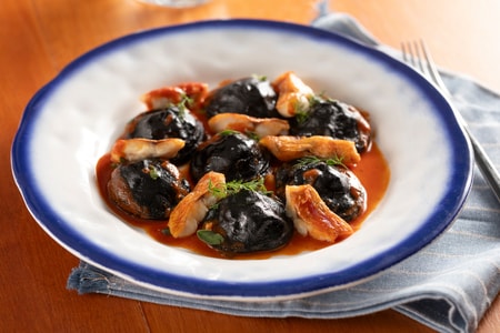 Raviolis à l'encre de seiche