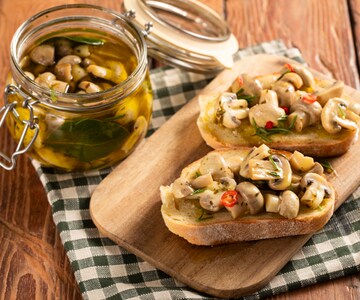 Champignons à l'huile