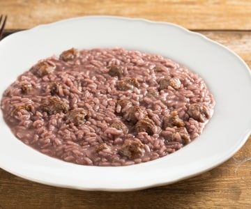 Risotto au vin rouge et saucisse