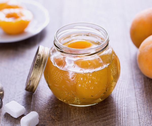 Pêches au sirop
