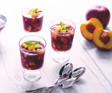 Verrines froides de pêches au Dolcetto