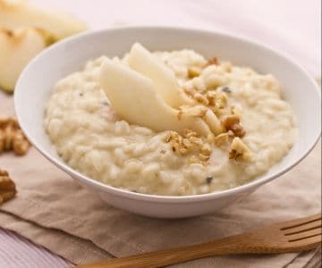 Risotto au gorgonzola, poires et noix