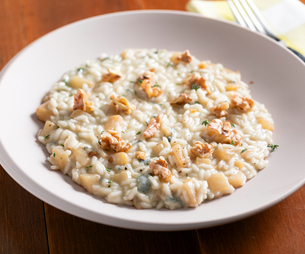 Risotto au gorgonzola, poires et noix