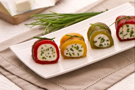 Roulades de poivrons au cœur de chèvre