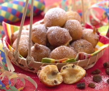 Tortelli aux raisins secs parfumés à l'orange