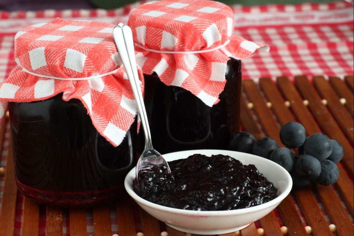 Confiture de raisin fraise
