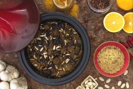 Tajine d'agneau aux pruneaux et amandes