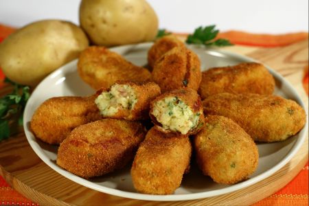 Croquettes de pommes de terre et speck