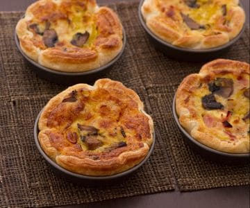 Mini quiche aux champignons, poireaux et jambon