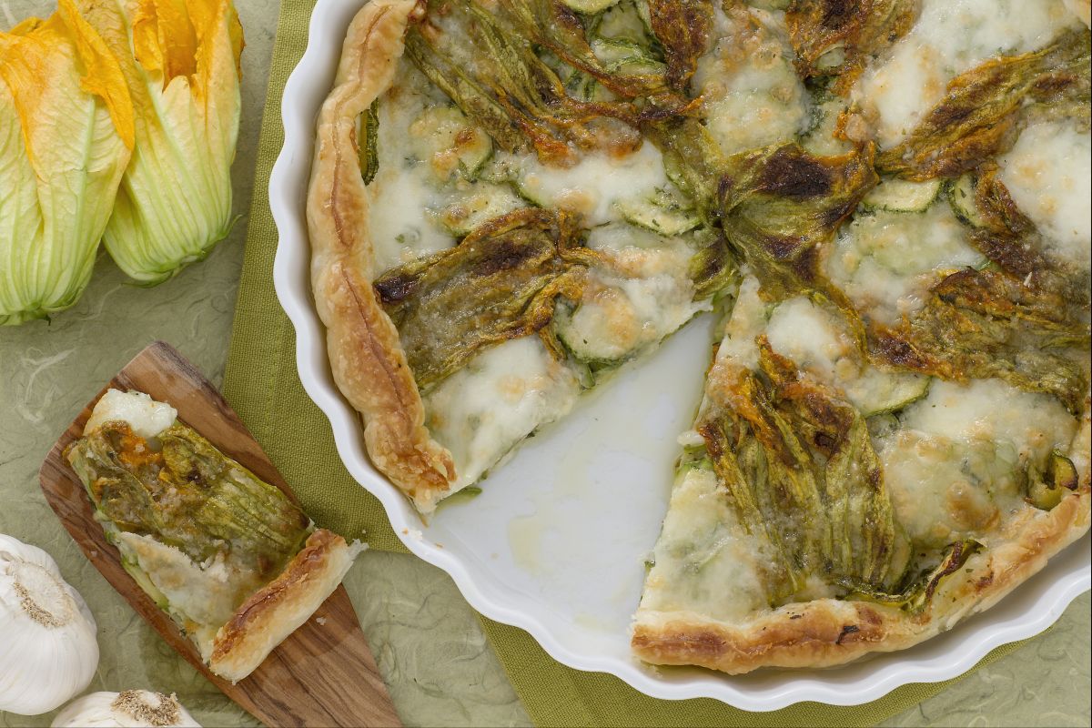 Tarte aux courgettes et ses fleurs