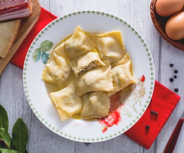 Raviolis avec bouillon de chapon