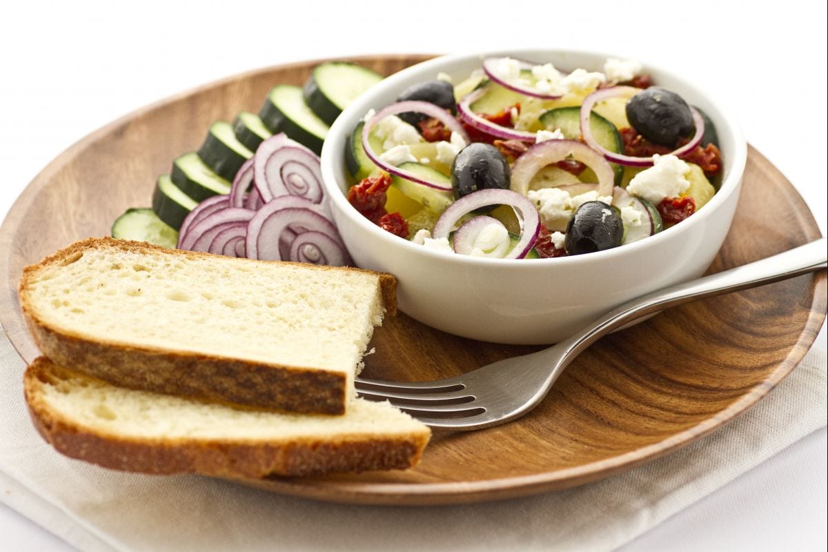 Salade de pommes de terre et concombres