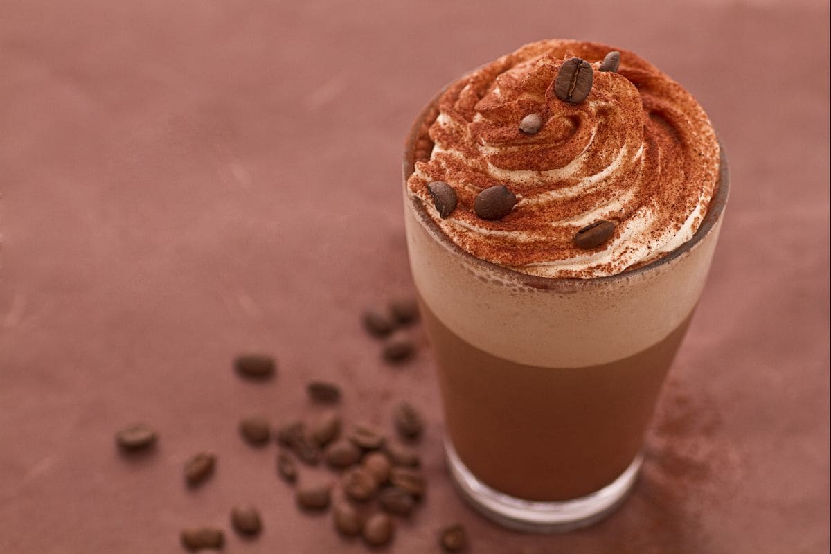 Frappé au cappuccino (frappé énergisant)