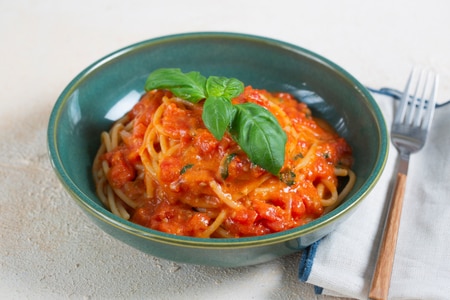 Spaghetti aux trois tomates