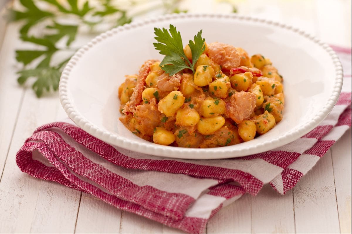 Gnocchetti avec chair de crabe et crevettes