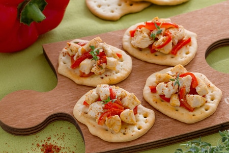 Schiacciate avec poulet à la paprika et poivrons rouges