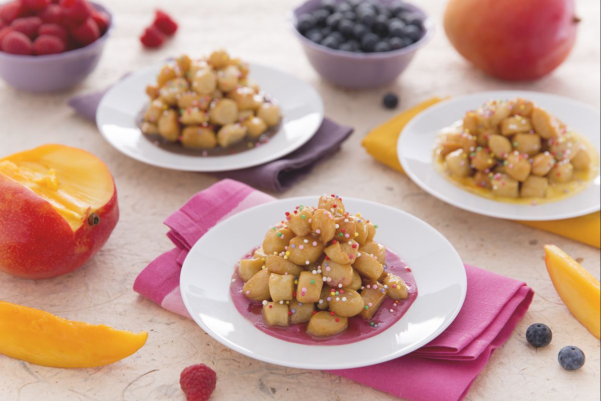 Struffoli avec crèmes au lait