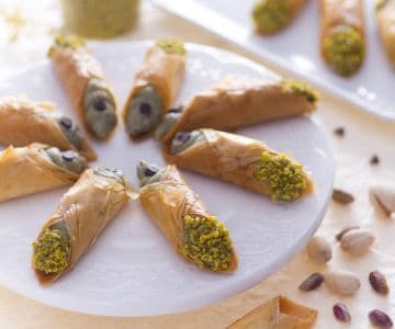 Cannoli de pâte filo à la pistache