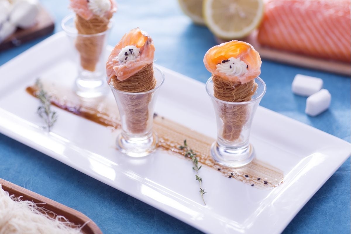 Mini croissants salés au saumon et fromage stracchino