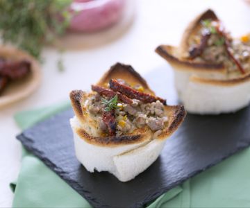 Paniers de pain de mie farcis