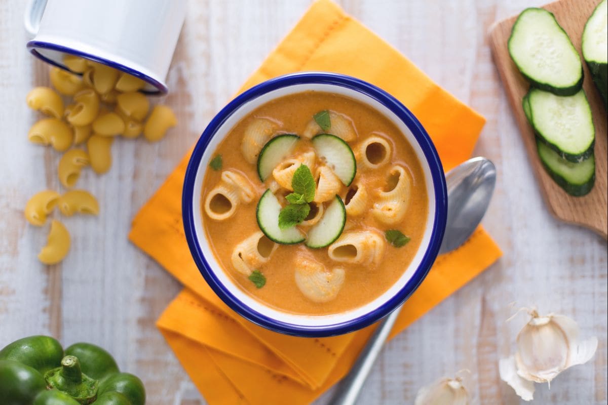 Pâtes froides au gaspacho