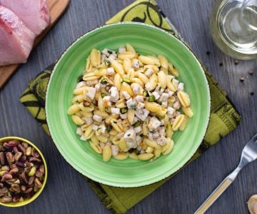 Gnocchetti sardi avec espadon et pistaches