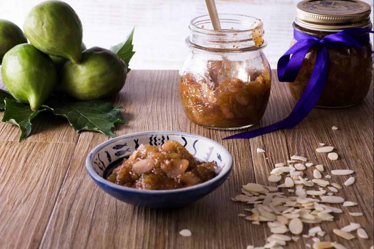 Confiture de figues et amandes