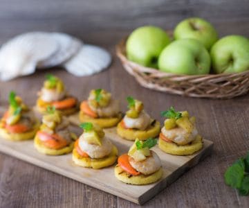 Amuse-bouche de polenta et coquille Saint-Jacques