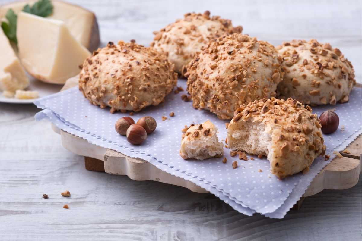 Petits pains aux noisettes