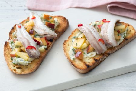 Crostini beurre et sardines